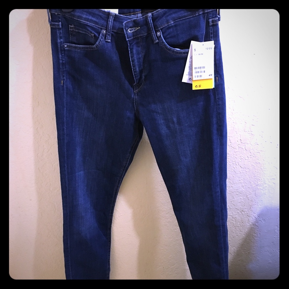 H&M skinny jeans size 30 Length 32